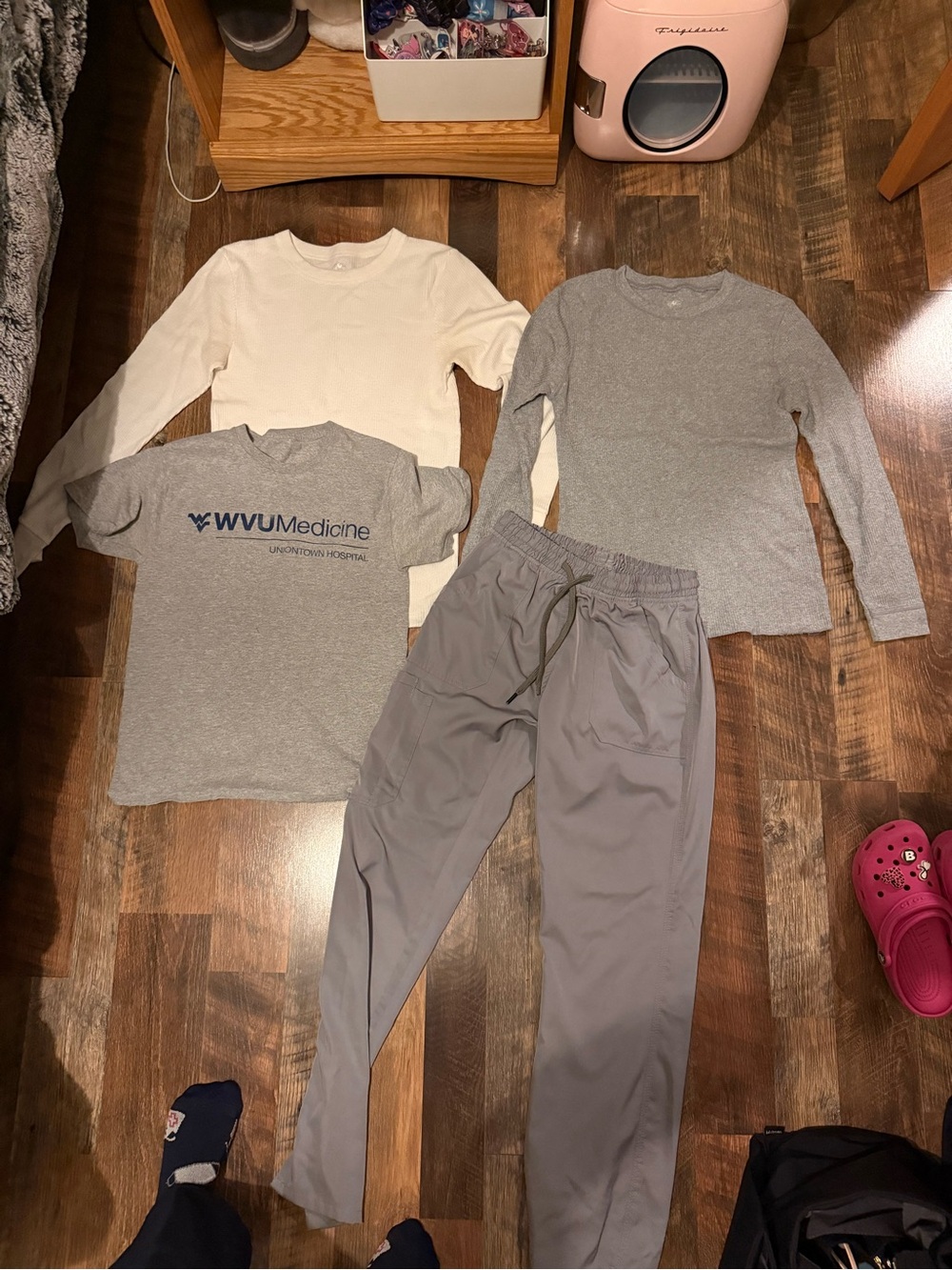 Women’s’ underscrubs, scrub pants, and hospital t-shirt